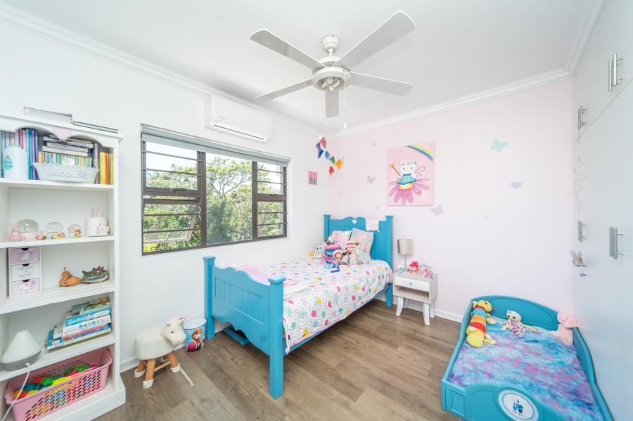 5 Bedroom Property for Sale in Beacon Bay Eastern Cape